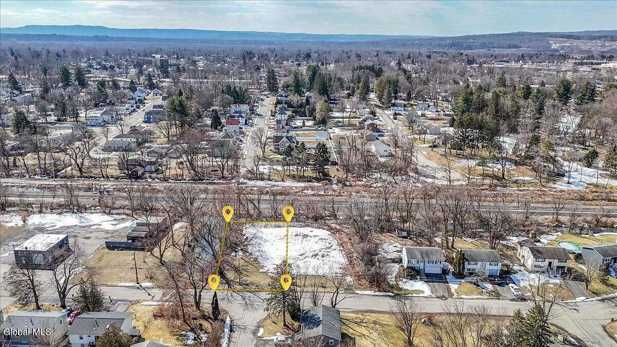0.32 Acres of Commercial Land for Sale in Glenville Town, New York