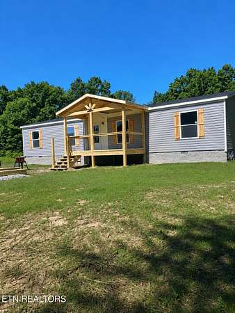 4.42 Acres of Land with Home for Sale in Jamestown, Tennessee