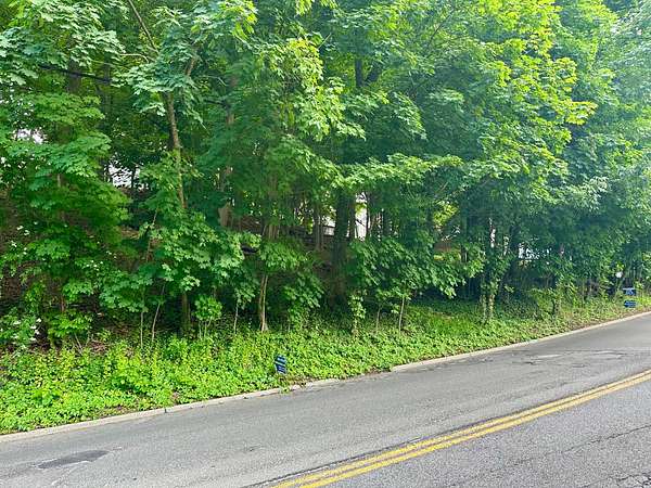 0.63 Acres of Residential Land for Auction in Dobbs Ferry, New York