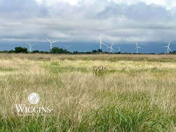 156 Acres of Land for Auction in Drummond, Oklahoma