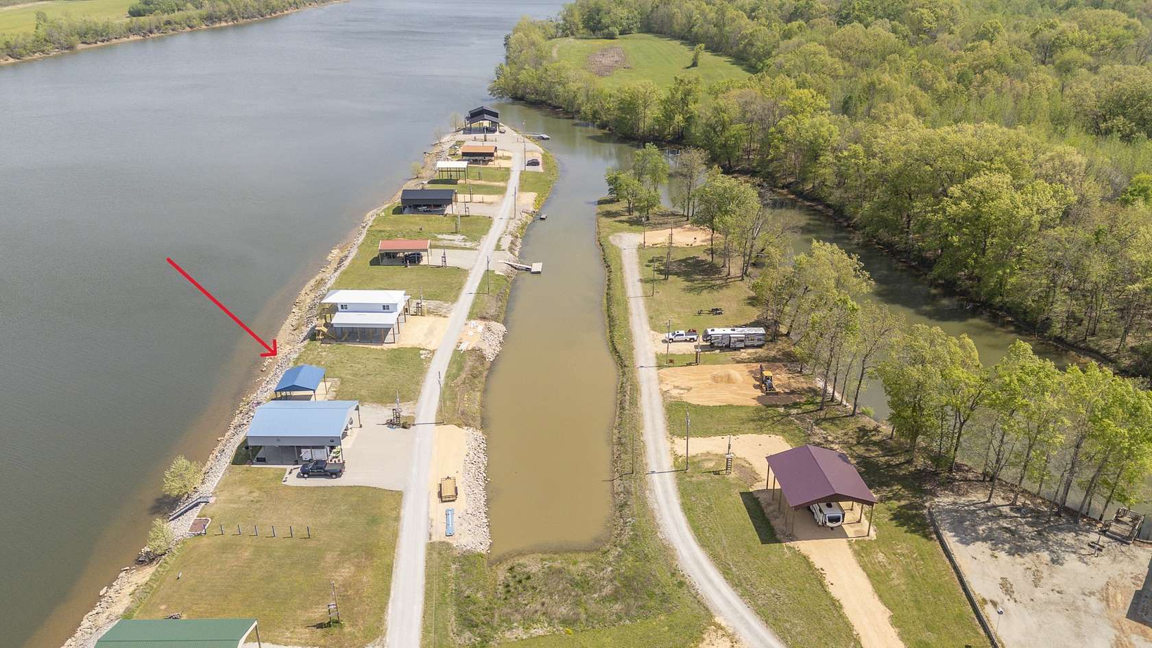 0.5 Acres of Residential Land for Sale in Clifton, Tennessee