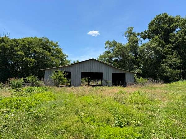 16.1 Acres of Land for Sale in Petersburg, Tennessee