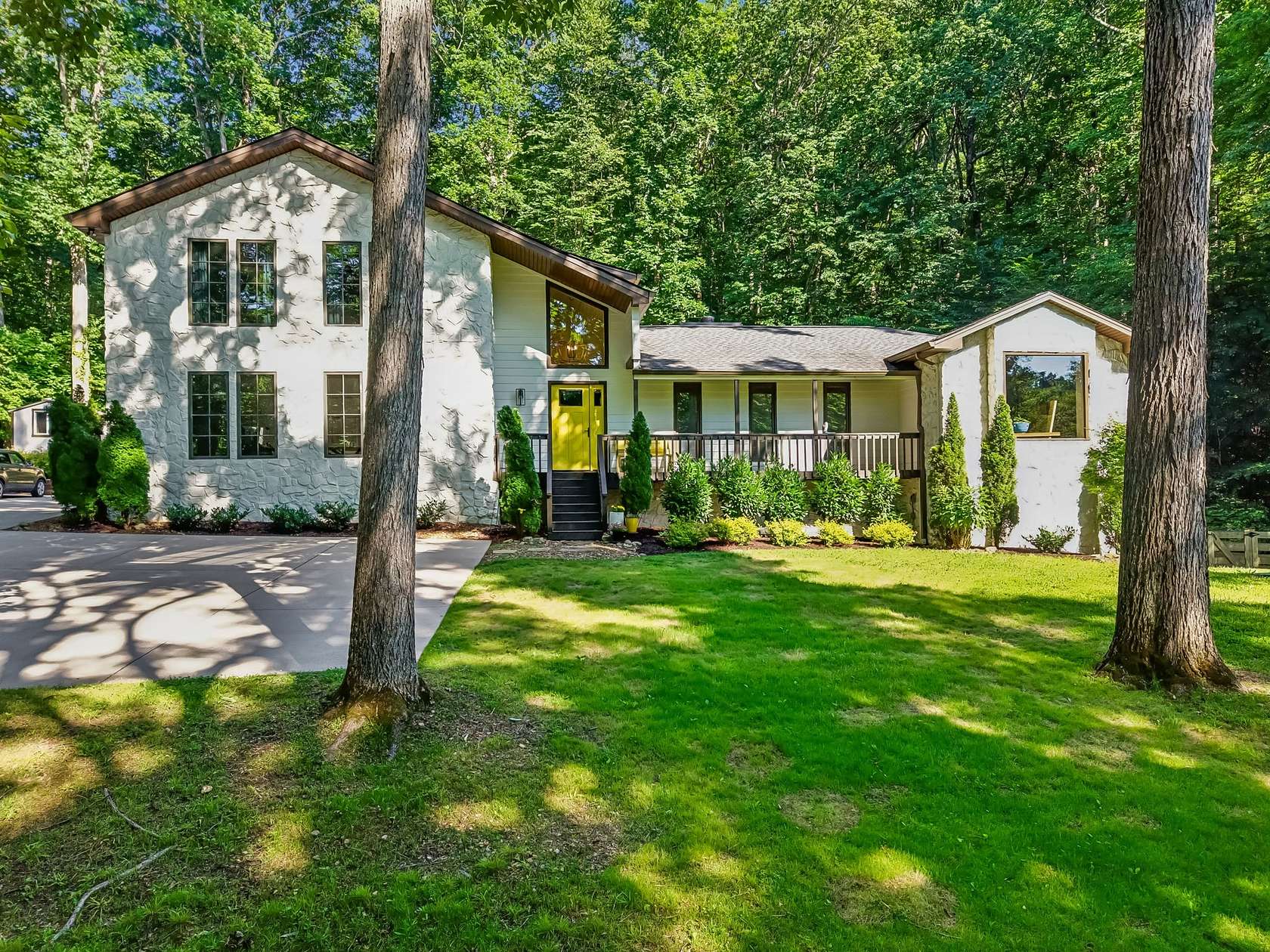 3.2 Acres of Land with Home for Sale in Pegram, Tennessee