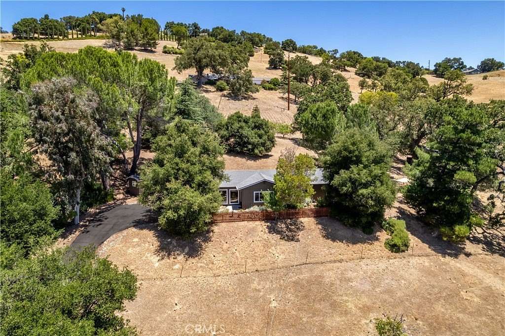 2.5 Acres of Land with Home for Sale in Atascadero, California