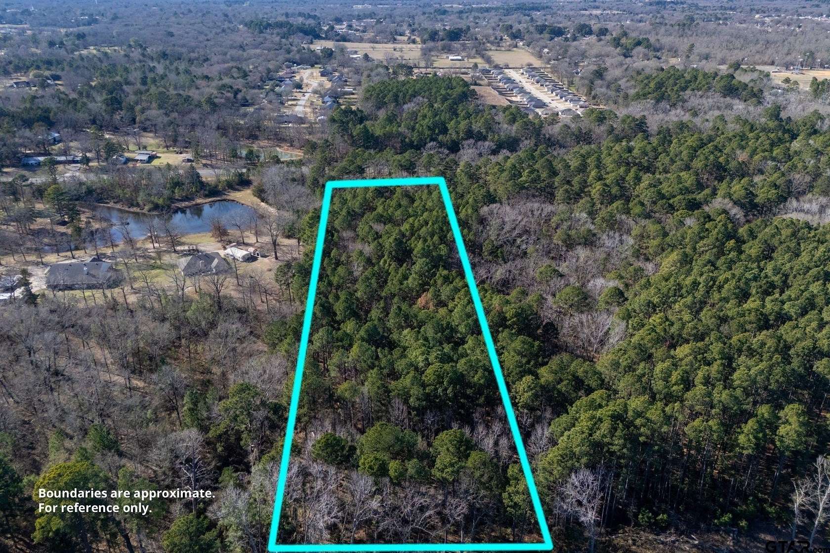 3.13 Acres of Land for Sale in Mineola, Texas