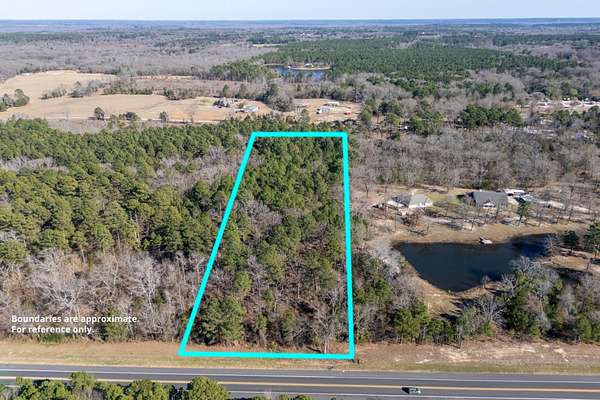 3.13 Acres of Residential Land for Sale in Mineola, Texas