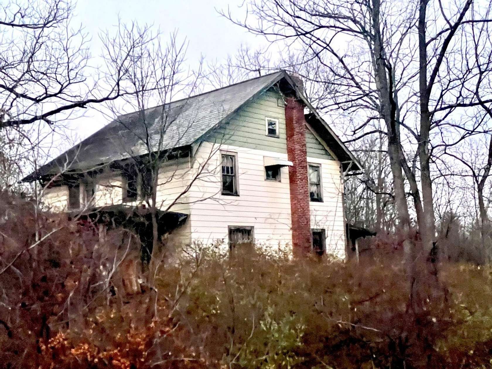 27.8 Acres of Commercial Land for Sale in New Baltimore, New York