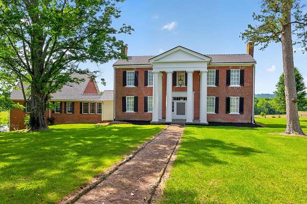 20.3 Acres of Recreational Land with Home for Sale in Stanford, Kentucky
