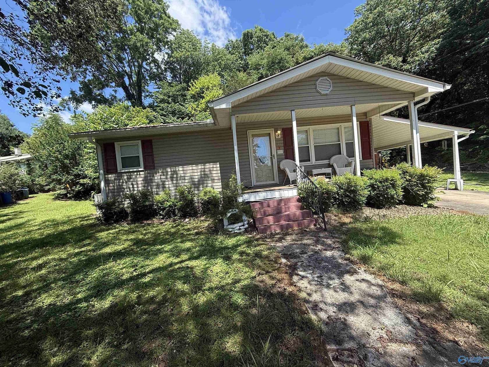 1.59 Acres of Land with Home for Sale in Scottsboro, Alabama