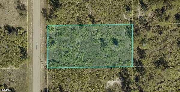 0.5 Acres of Residential Land for Sale in Lehigh Acres, Florida