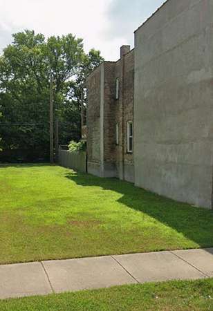 0.05 Acres of Land for Sale in Chicago, Illinois