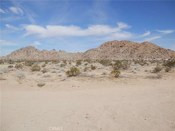 2.52 Acres of Residential Land for Sale in Lucerne Valley, California