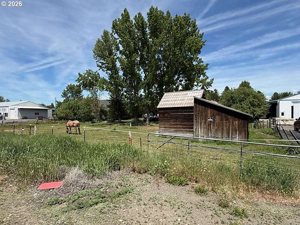 Commercial Land for Sale in Enterprise, Oregon