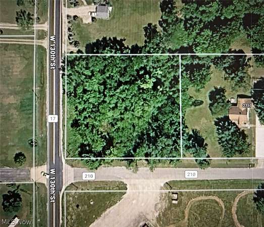 0.95 Acres of Land for Sale in Hinckley, Ohio