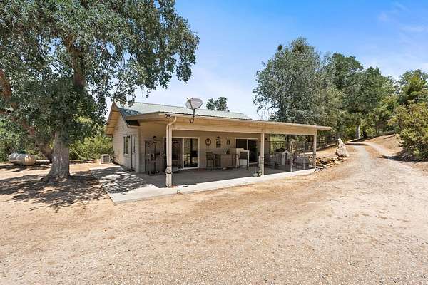4.27 Acres of Land with Home for Sale in Coarsegold, California