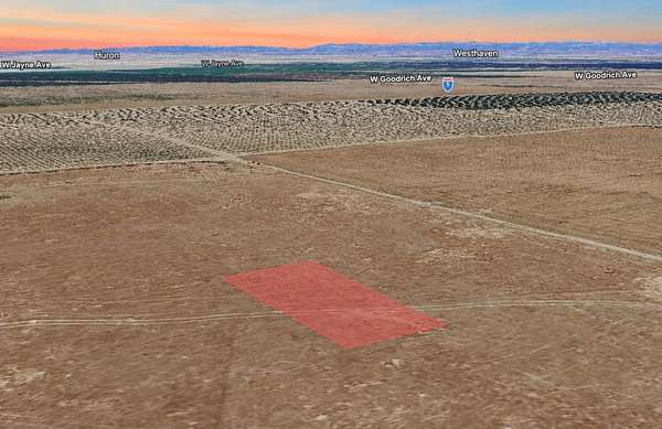 0.25 Acres of Residential Land for Sale in Coalinga, California