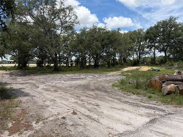 1.23 Acres of Mixed-Use Land for Sale in Dade City, Florida