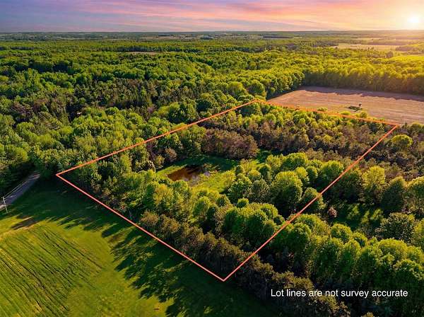 6.47 Acres of Residential Land for Sale in Marshfield, Wisconsin