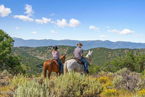999 Acres of Recreational Land for Sale in Park City, Utah