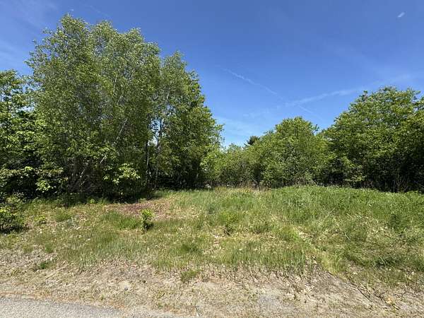 0.26 Acres of Residential Land for Sale in Brownville, Maine