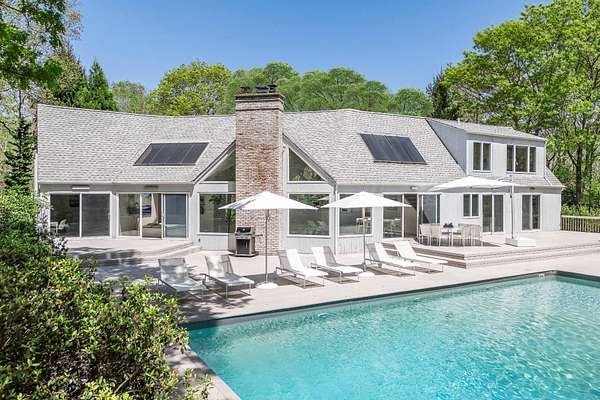 4.2 Acres of Land with Home for Sale in East Hampton, New York
