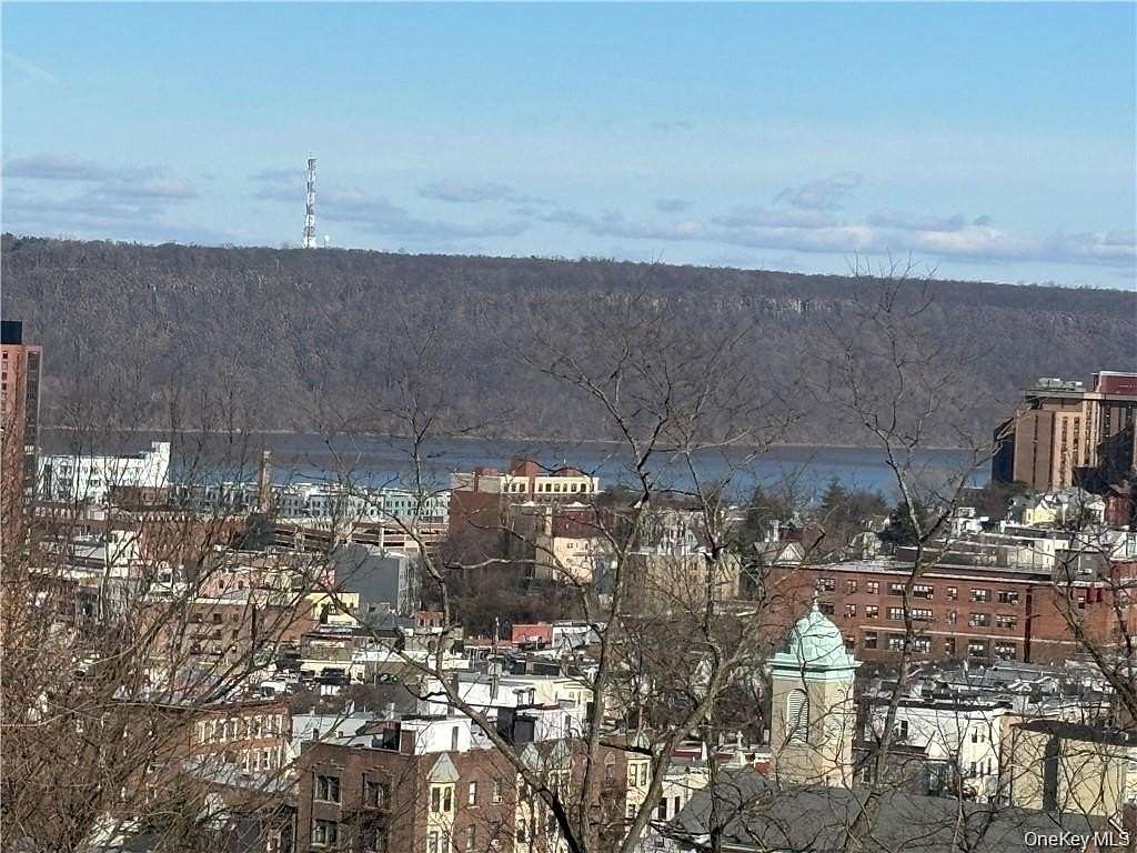 1 Acre of Residential Land for Sale in Yonkers, New York
