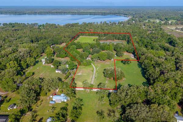 16 Acres of Land with Home for Sale in Hampton, Florida