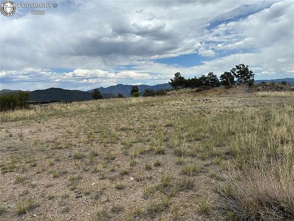 5 Acres of Land for Sale in Cotopaxi, Colorado