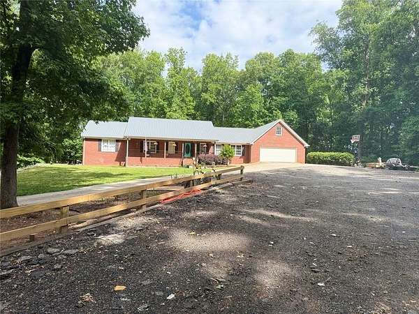2.73 Acres of Improved Mixed-Use Land for Sale in Cumming, Georgia