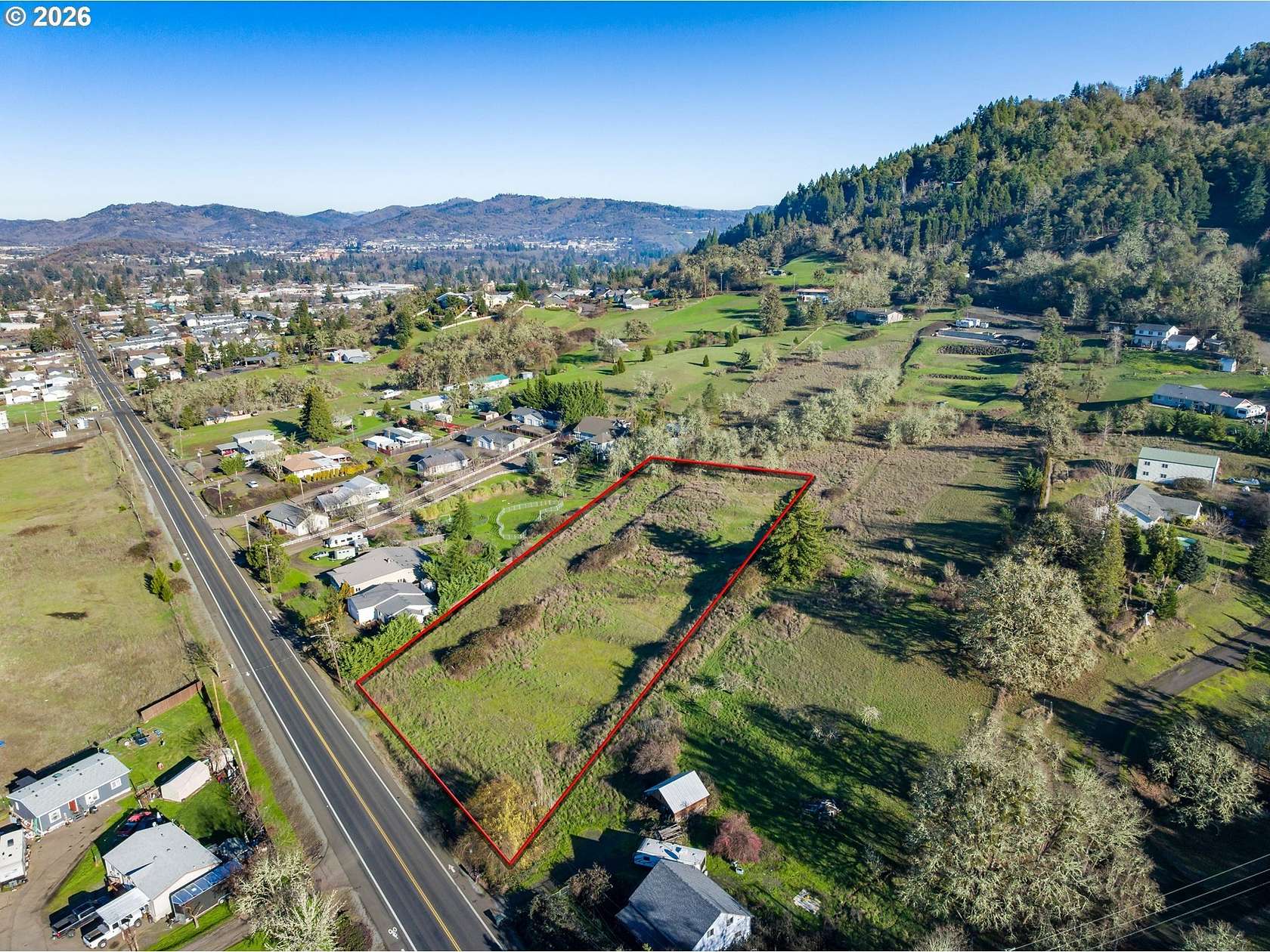 1.73 Acres of Residential Land for Sale in Roseburg, Oregon