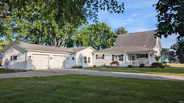 11 Acres of Land with Home for Sale in Montpelier, Indiana