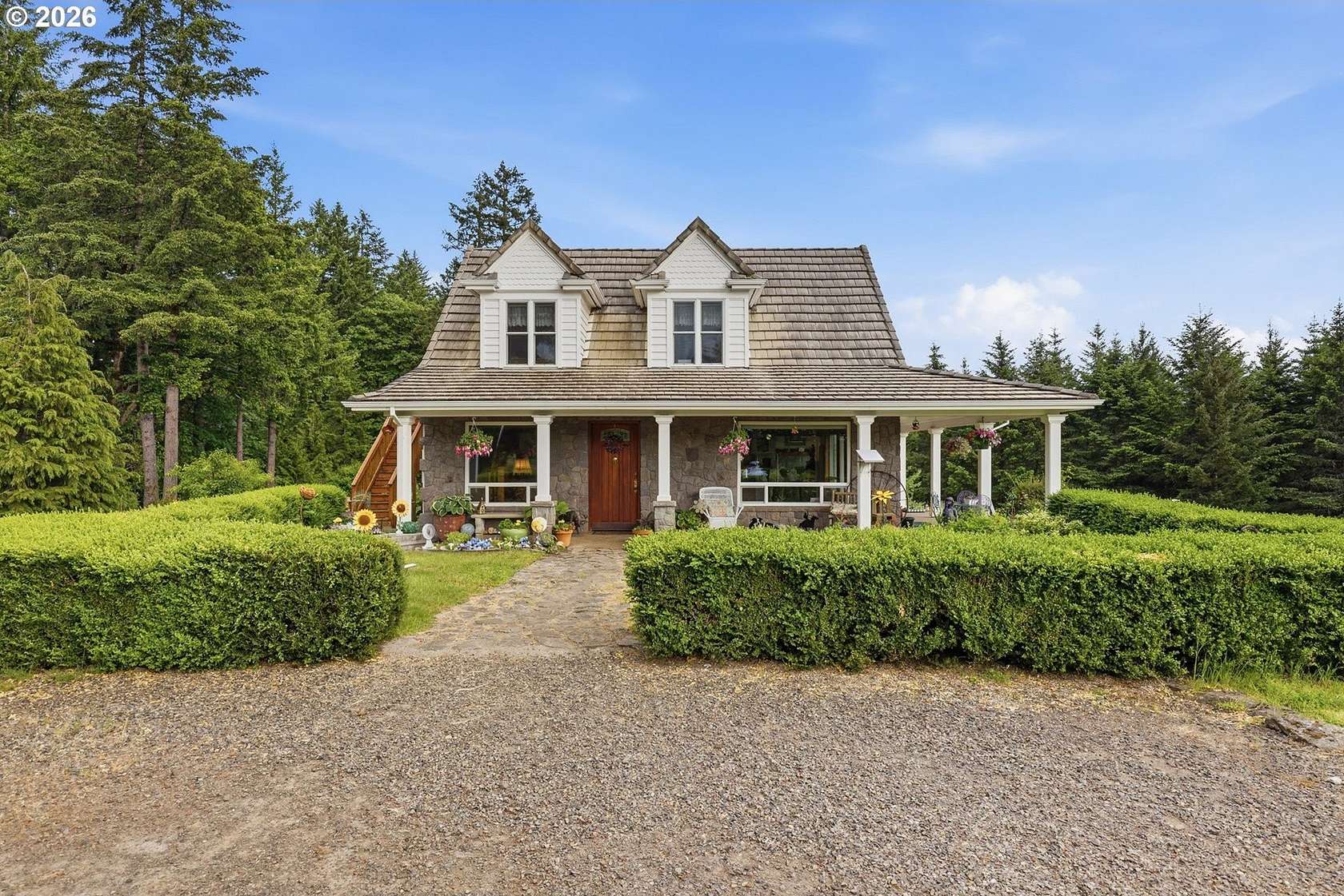 40 Acres of Land with Home for Sale in Gaston, Oregon