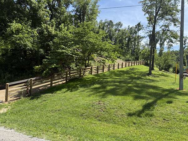 31.2 Acres of Land for Sale in Mount Pleasant, Tennessee