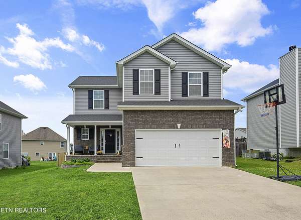 17 Acres of Land with Home for Sale in Knoxville, Tennessee