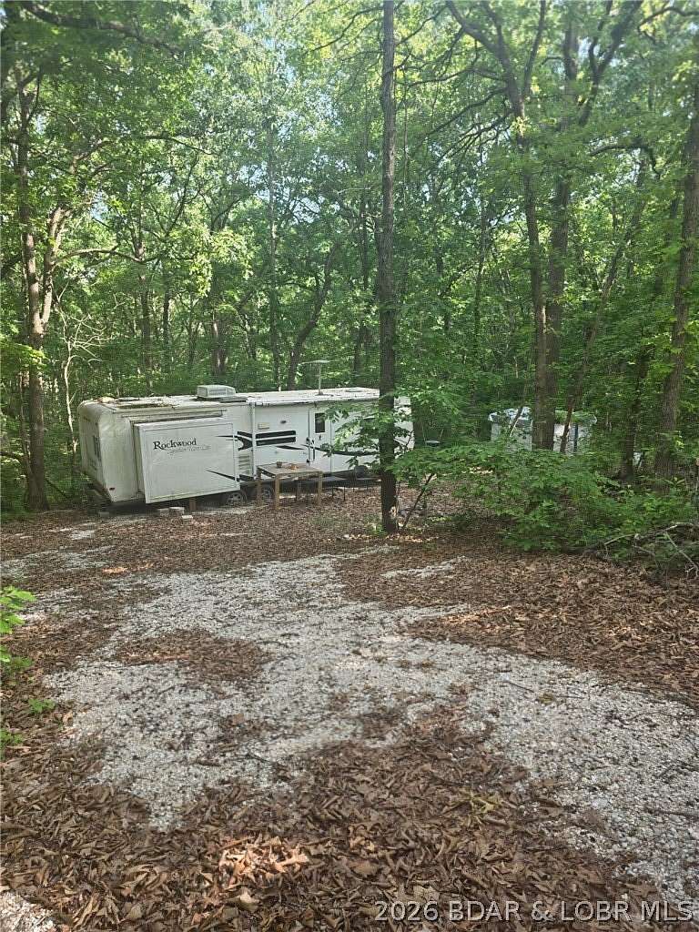 5 Acres of Land for Sale in Rocky Mount, Missouri