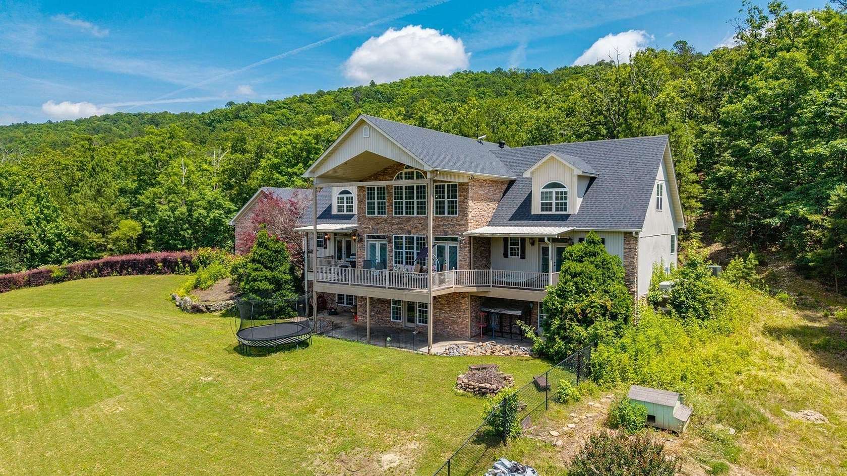 4 Acres of Land with Home for Sale in Hot Springs, Arkansas