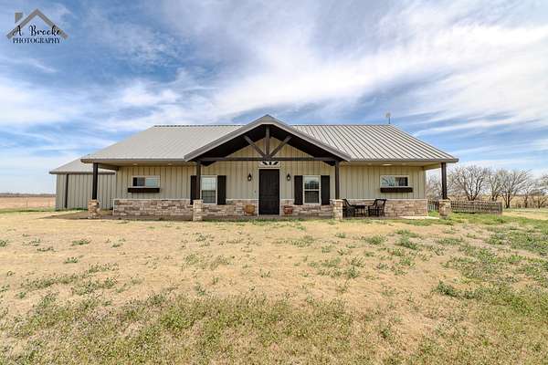 64 Acres of Agricultural Land with Home for Sale in Iowa Park, Texas