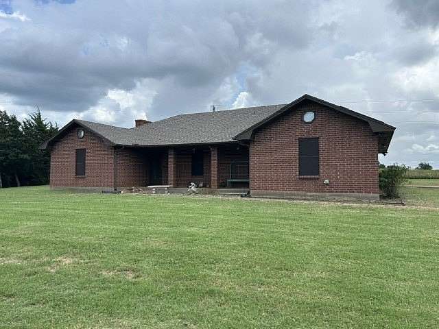 3.3 Acres of Land with Home for Sale in Pottsboro, Texas