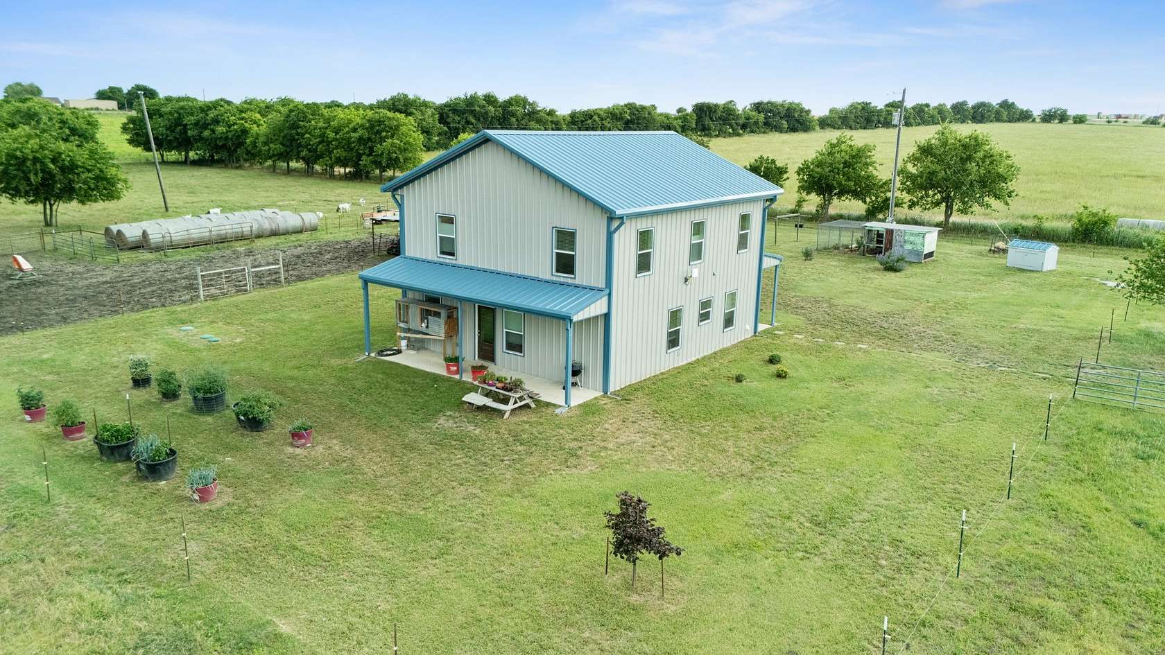 17.2 Acres of Land with Home for Sale in Decatur, Texas