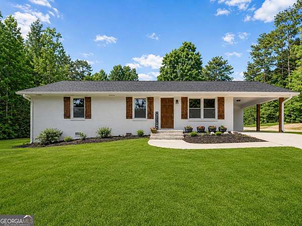 2.23 Acres of Land with Home for Sale in Social Circle, Georgia