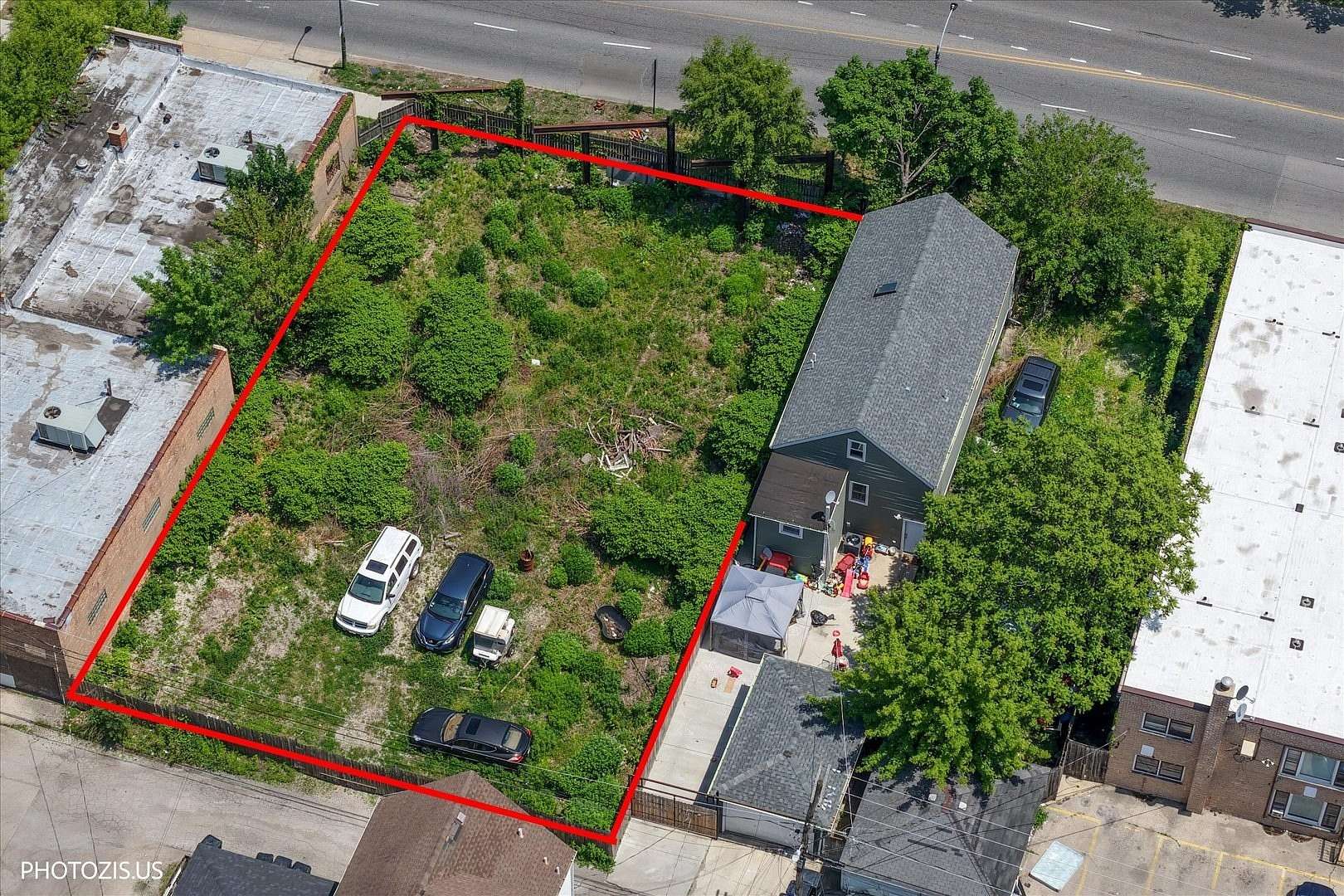 0.21 Acres of Mixed-Use Land for Sale in Chicago, Illinois