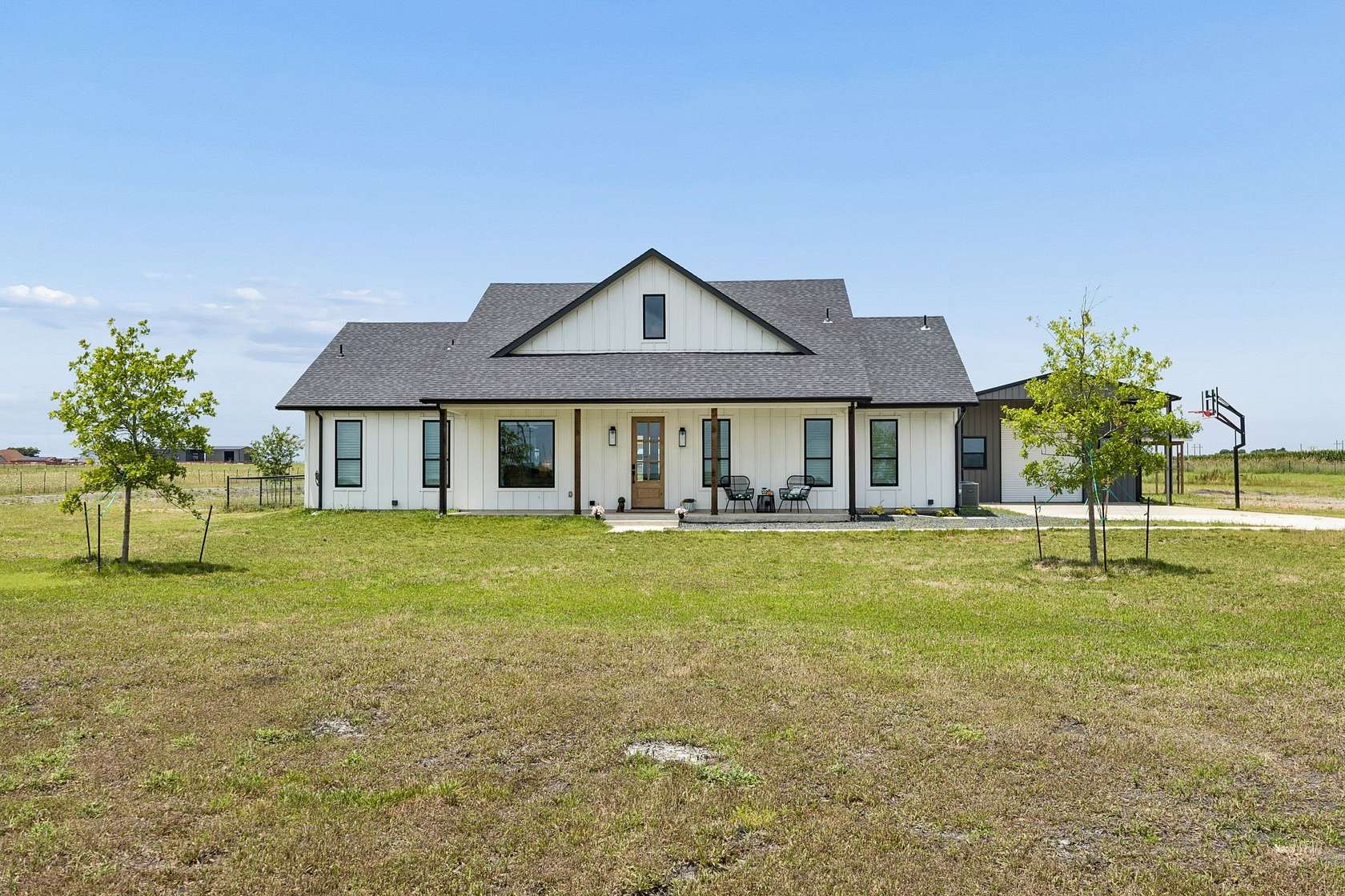 10.3 Acres of Recreational Land with Home for Sale in Nevada, Texas