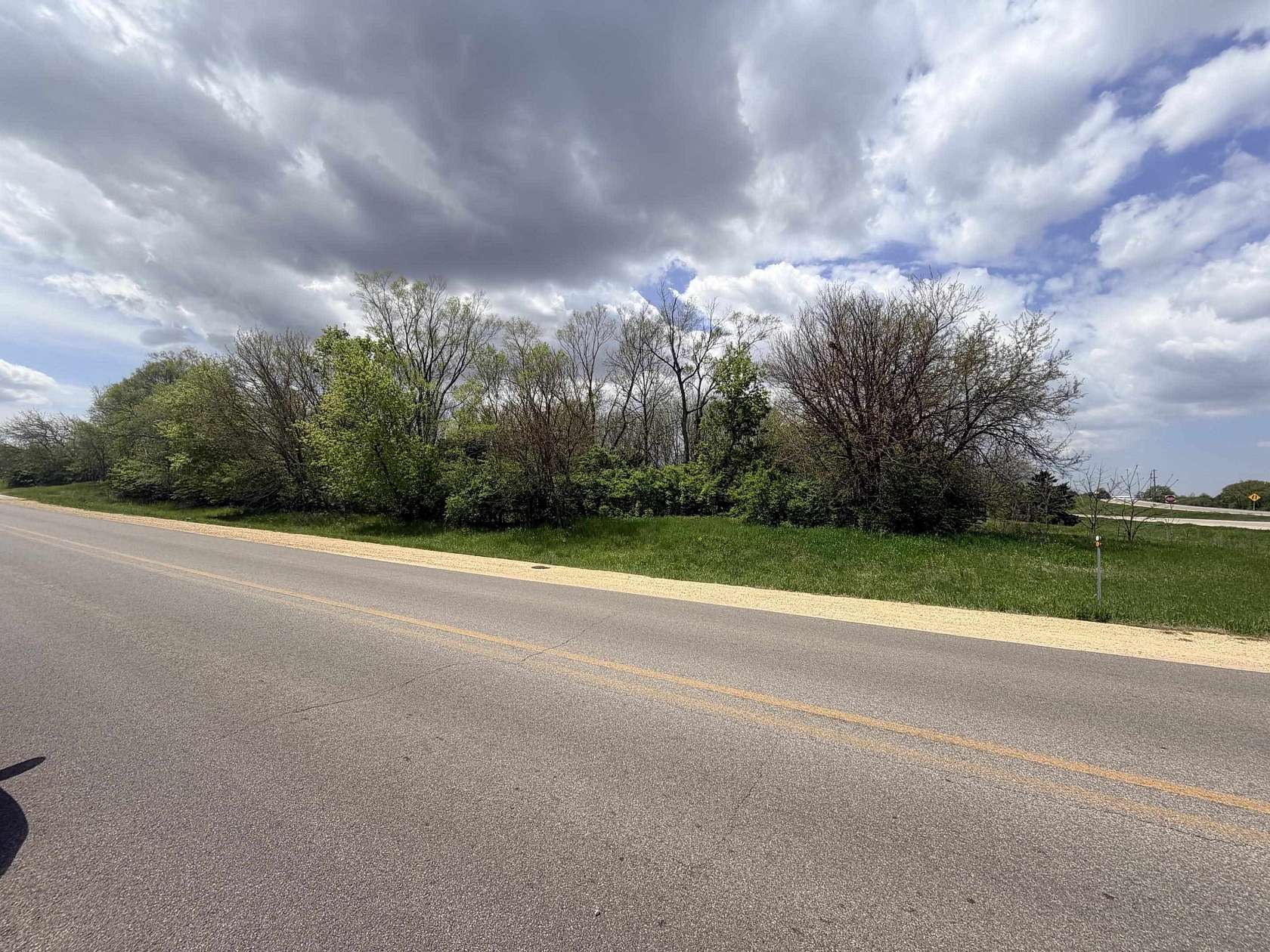 1.52 Acres of Land for Sale in Rockford, Illinois