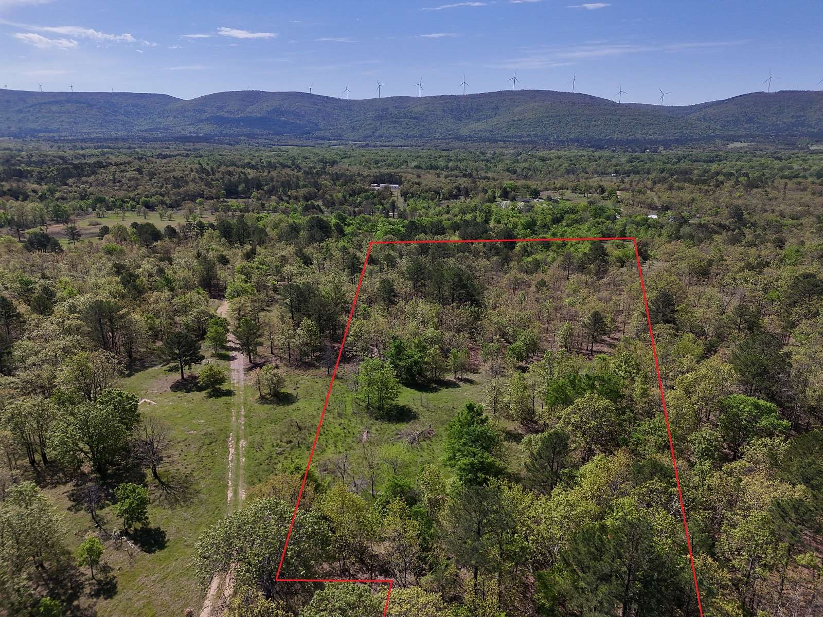 9.16 Acres of Residential Land for Sale in Tuskahoma, Oklahoma