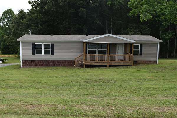 1.9 Acres of Land with Home for Sale in Fayetteville, Tennessee