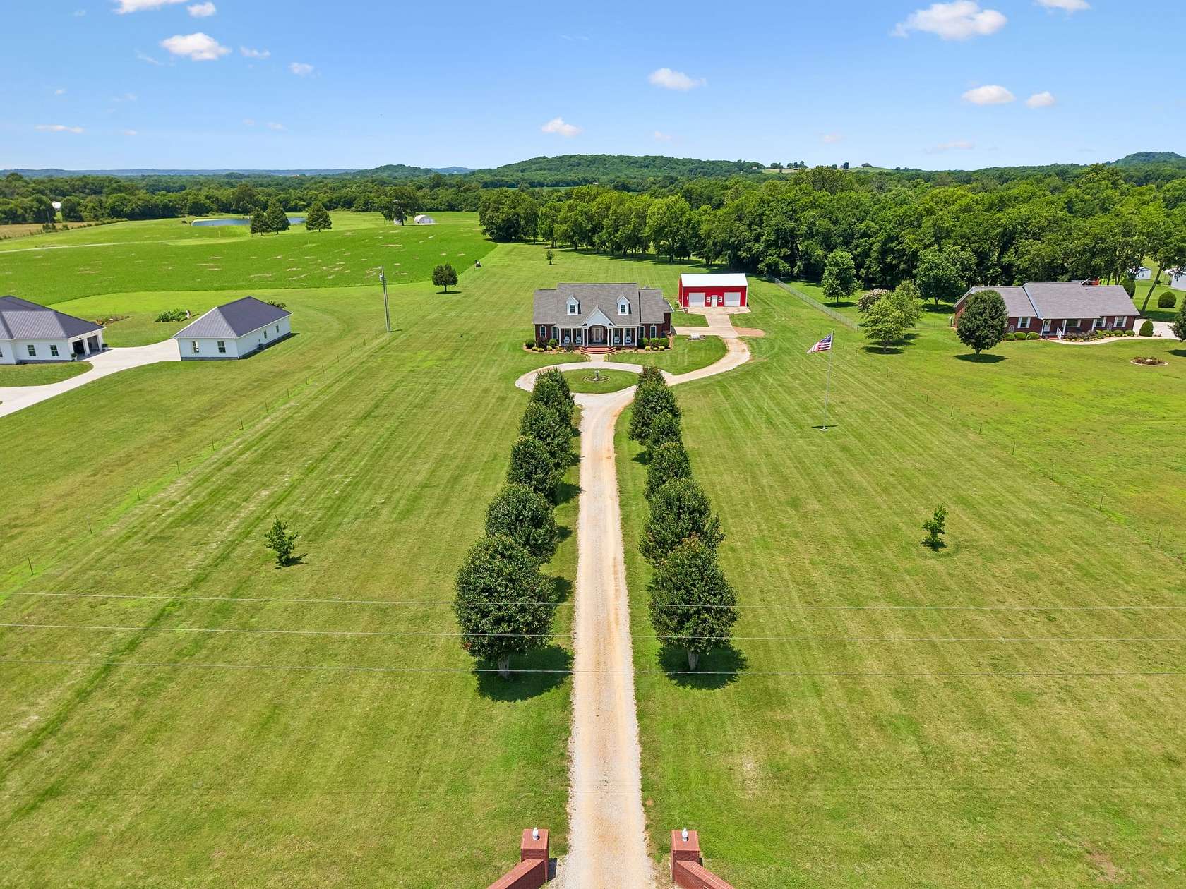 5.72 Acres of Land with Home for Sale in Columbia, Tennessee