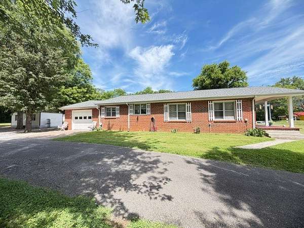 1.5 Acres of Land with Home for Sale in Estill Springs, Tennessee