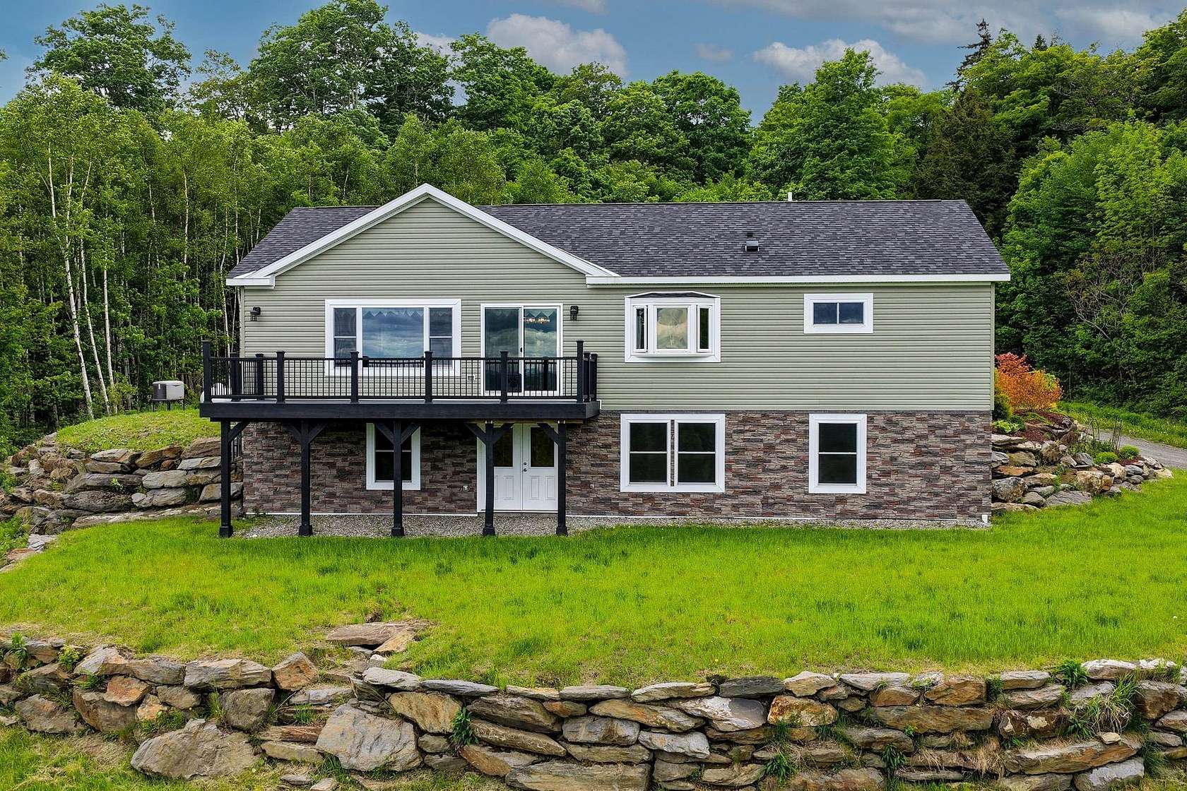 10 Acres of Land with Home for Sale in Royalton, Vermont