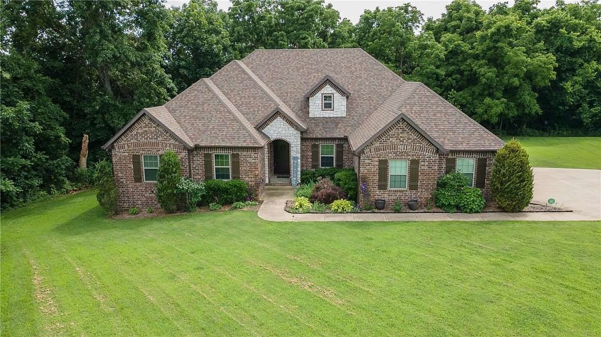 2.27 Acres of Land with Home for Sale in Fayetteville, Arkansas