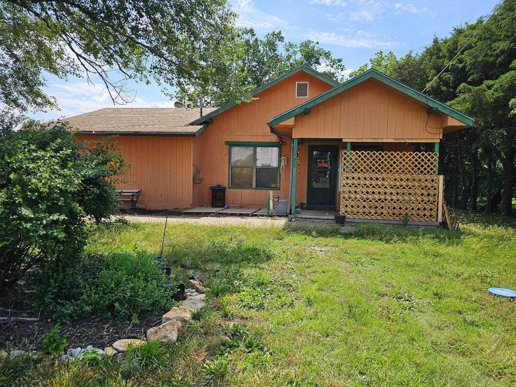 4 Acres of Land with Home for Sale in Winfield, Kansas